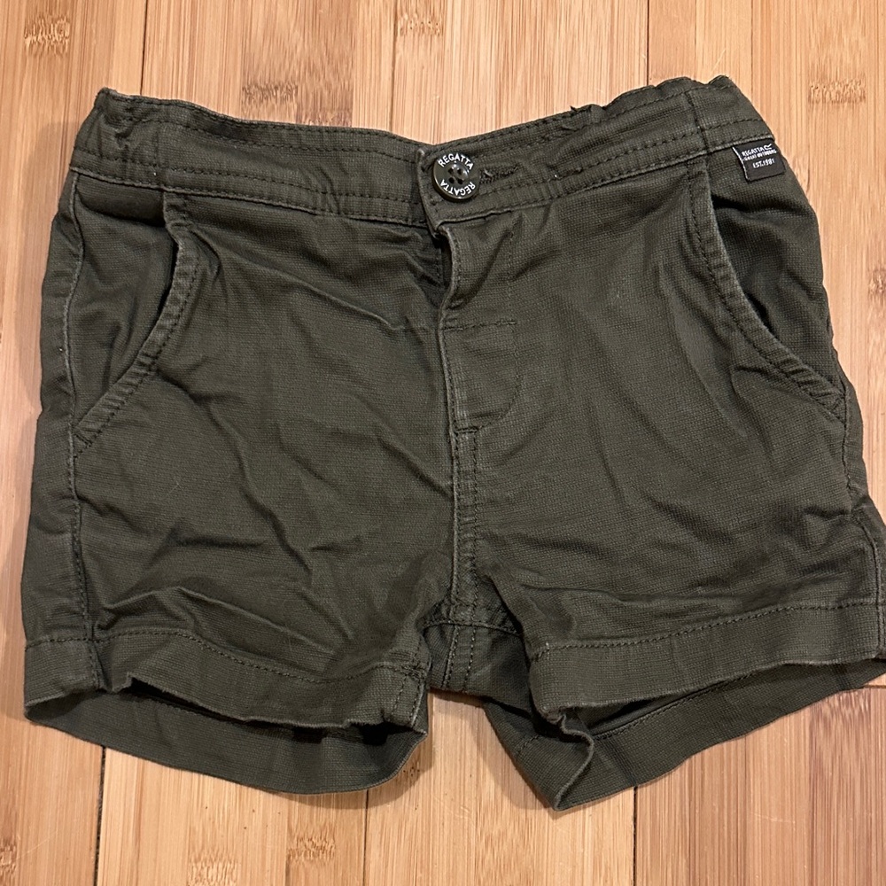Regatta Outdoor Dark Green Cargo Shorts